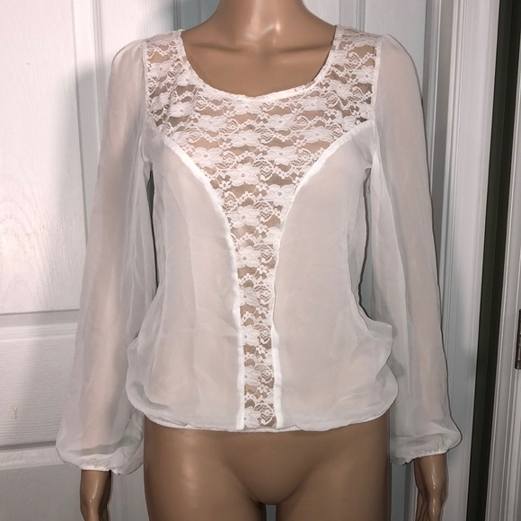 Heart 2 Heart White Top. NWT. S - Picture 1 of 7